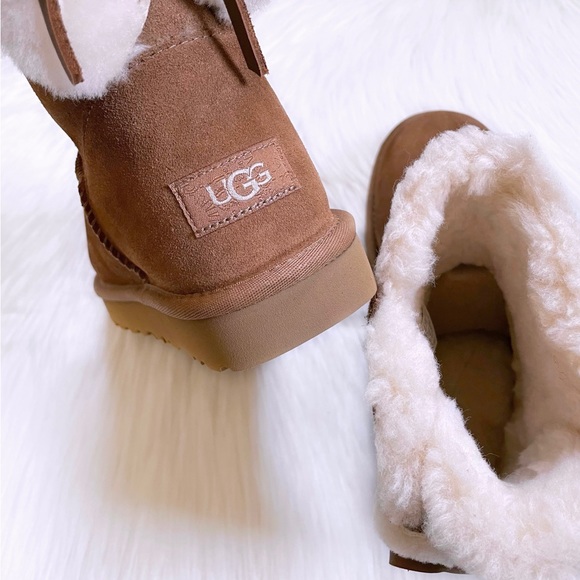 UGG Classic Double Bow Mini Chestnut Suede Boots - Picture 4 of 9